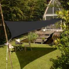 Triangular waterproof sun canopy - black